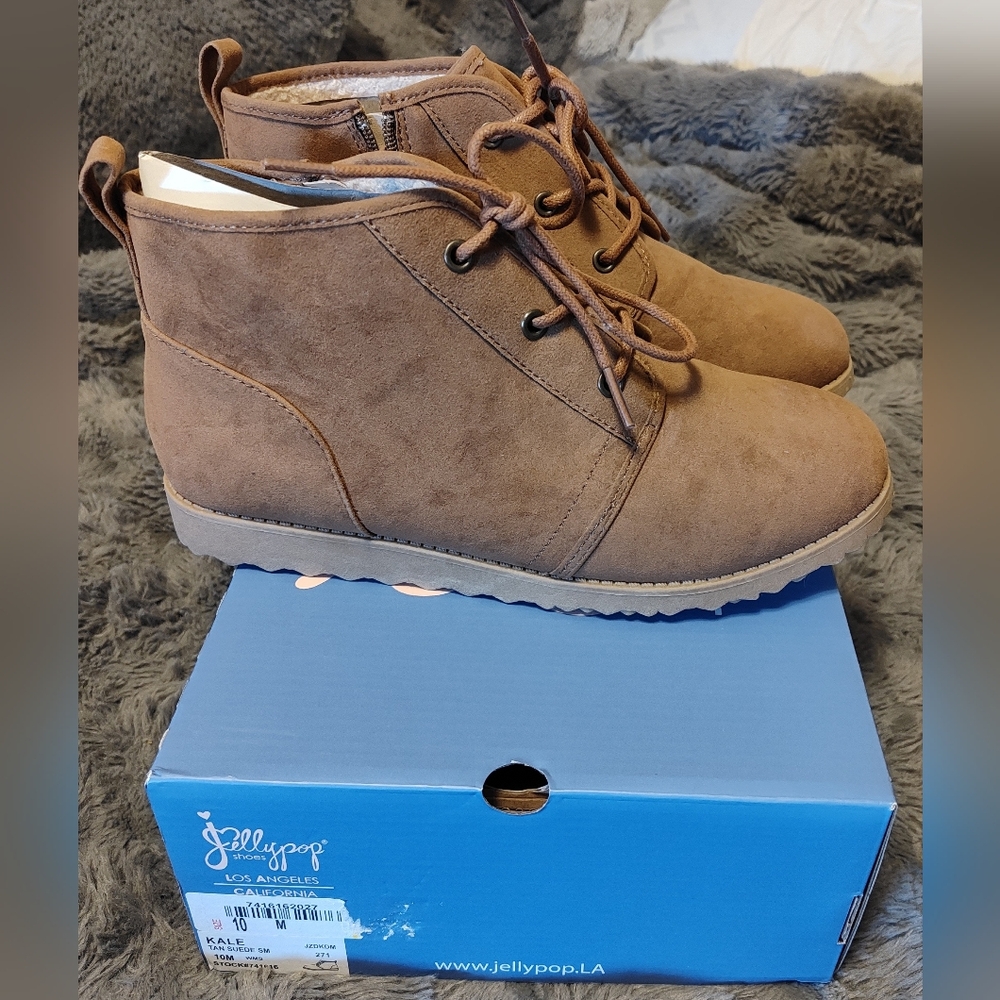 Jellypop Brown Suede Lace-Up Booties Women's Size 10, New In Box